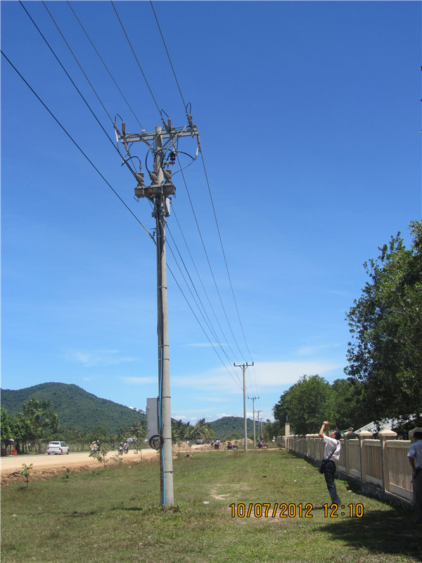 أحدث حالة شركة حول COMBODIA في عام 2010 ، مشروع تحسين شبكة الطاقة الريفية في مقاطعة باتامبانج